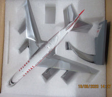 Load image into Gallery viewer, BOEING 707 DIECAST MODEL N707-JT
